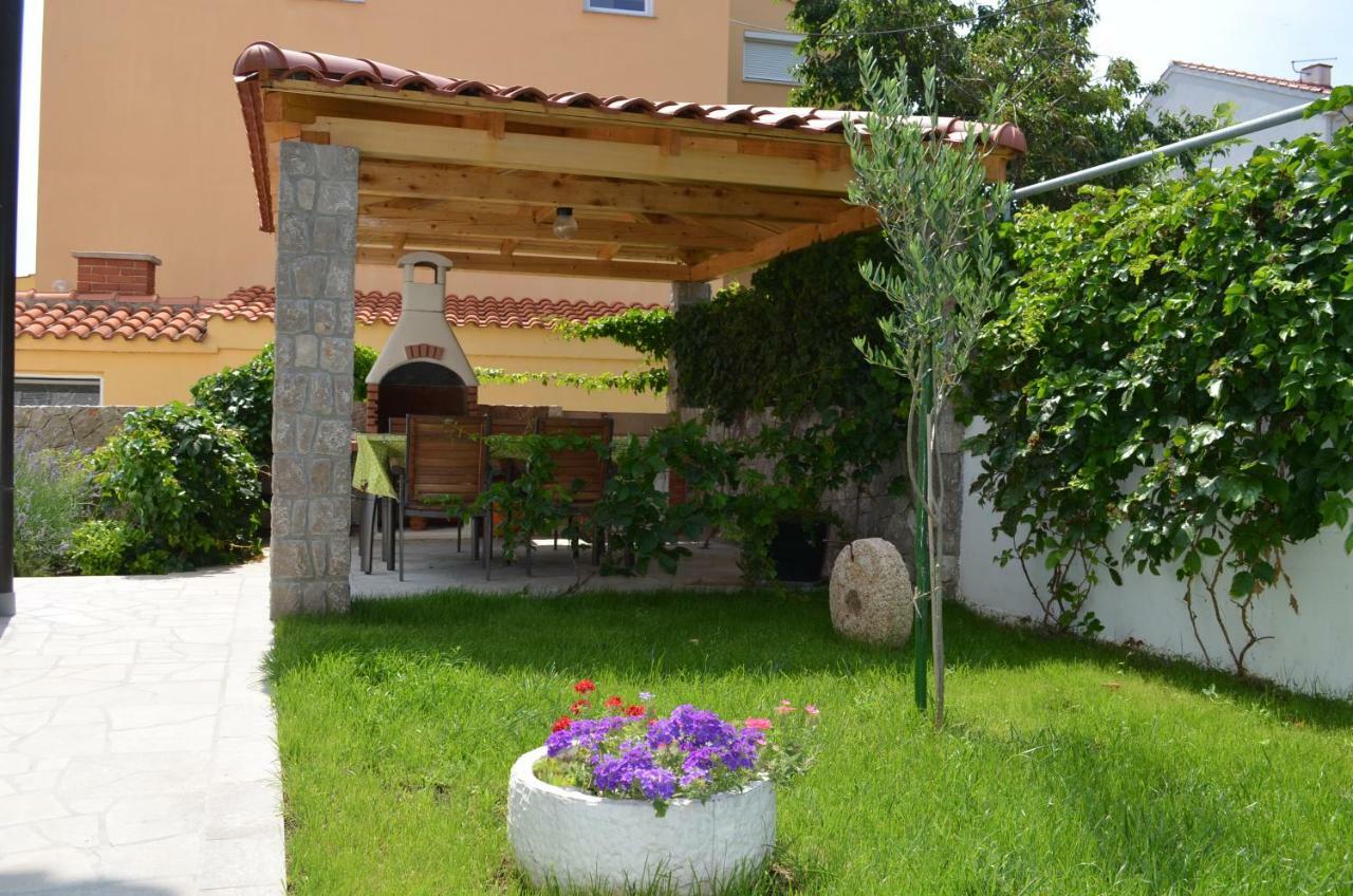 Apartments Fran I باشْكا المظهر الخارجي الصورة